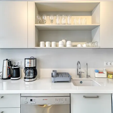 Bluenook Suites