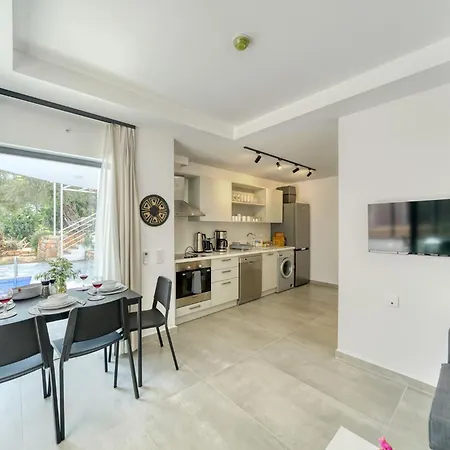 Bluenook 아파트 *