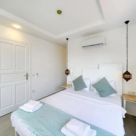 Bluenook 아파트 카스