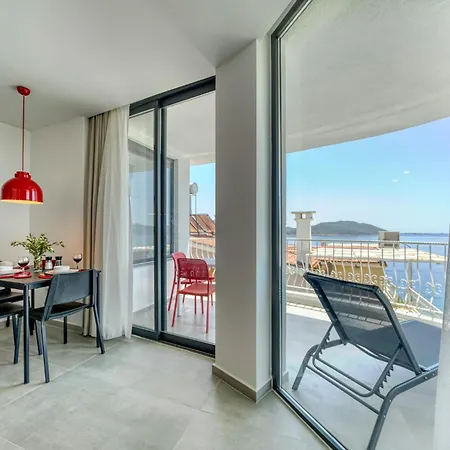 Bluenook 아파트 카스