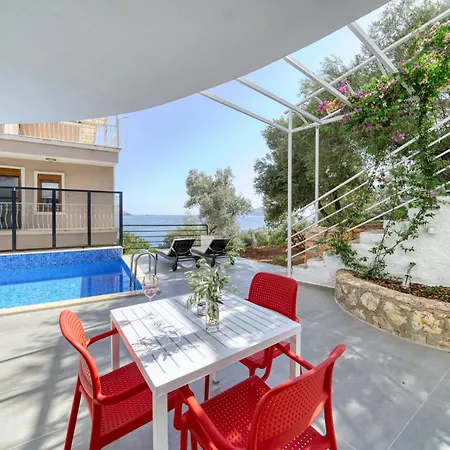 Apartment Bluenook Suites *