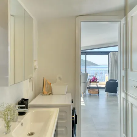 Bluenook 아파트 *